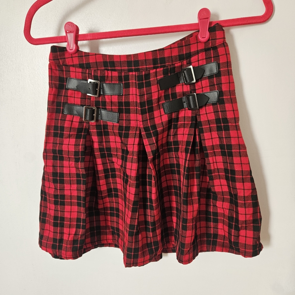Hot Topic Red and Black Plaid Buckle Skirt